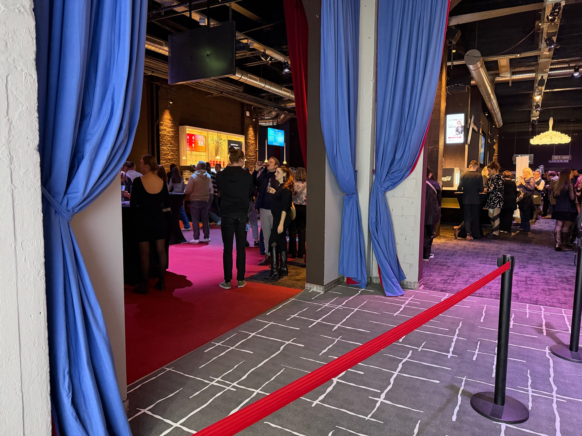 Musical-Review für Kreuzfahrer: Mrs. Doubtfire im Capitol Theater Düsseldorf