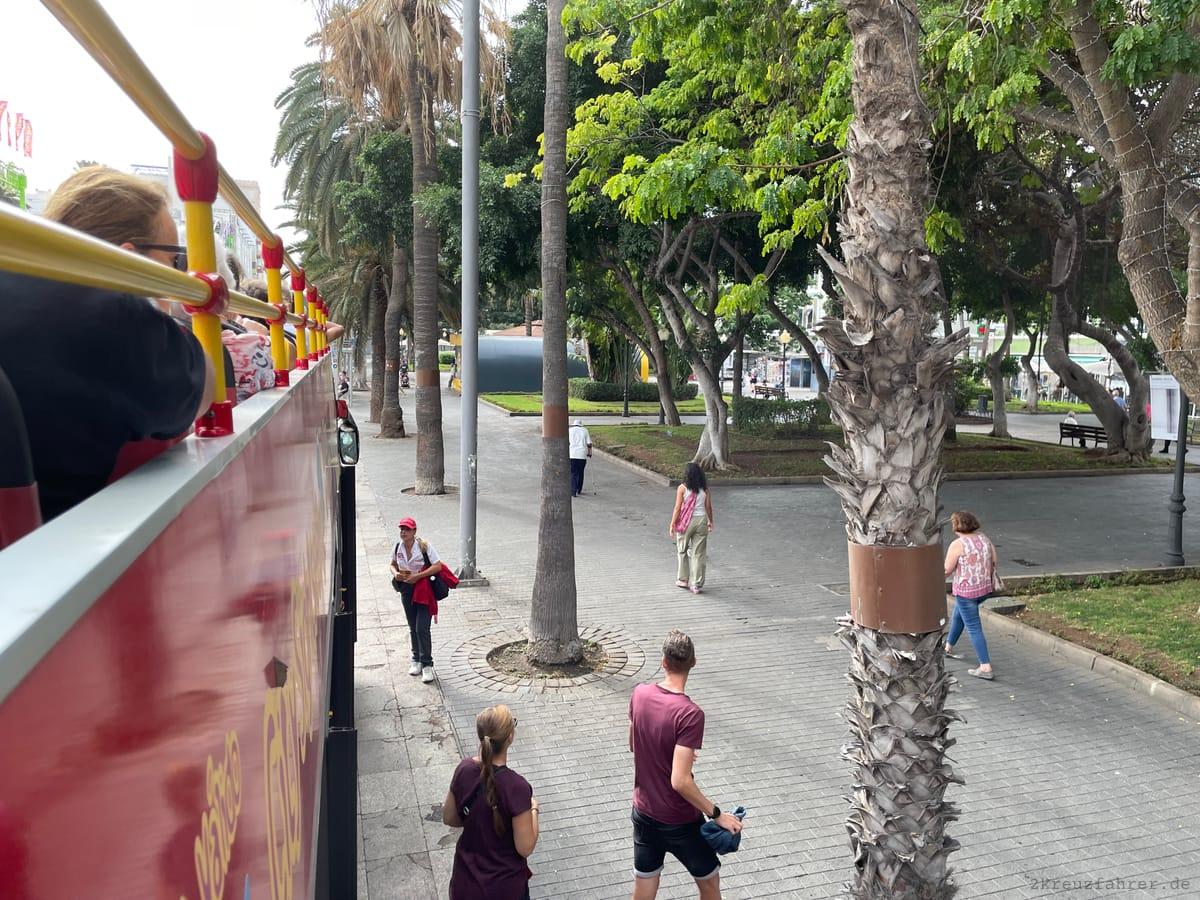 Mit dem Hop-on-Hop-off-Bus durch Las Palmas: Unsere Erfahrungen 🚍🌴