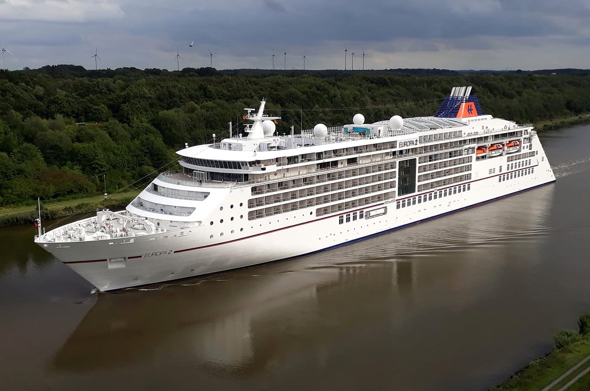 Die MS Europa 2