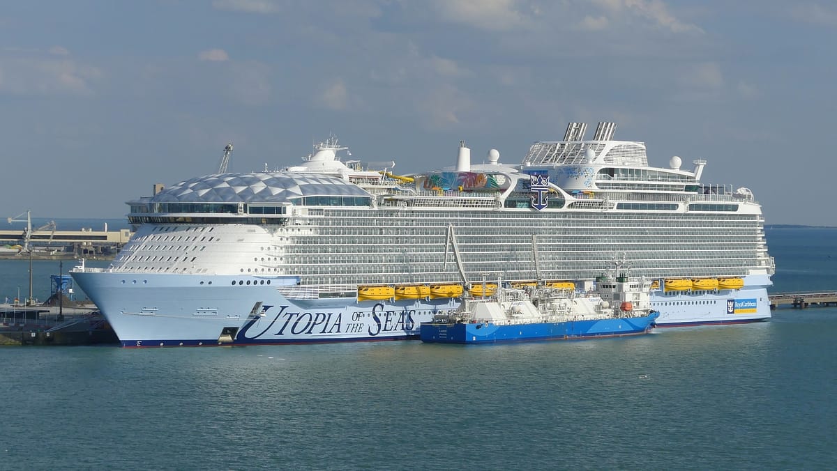 Die Utopia of the Seas
