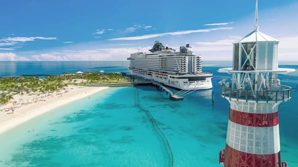 Spektakuläre Taufe der MSC Seashore auf Ocean Cay